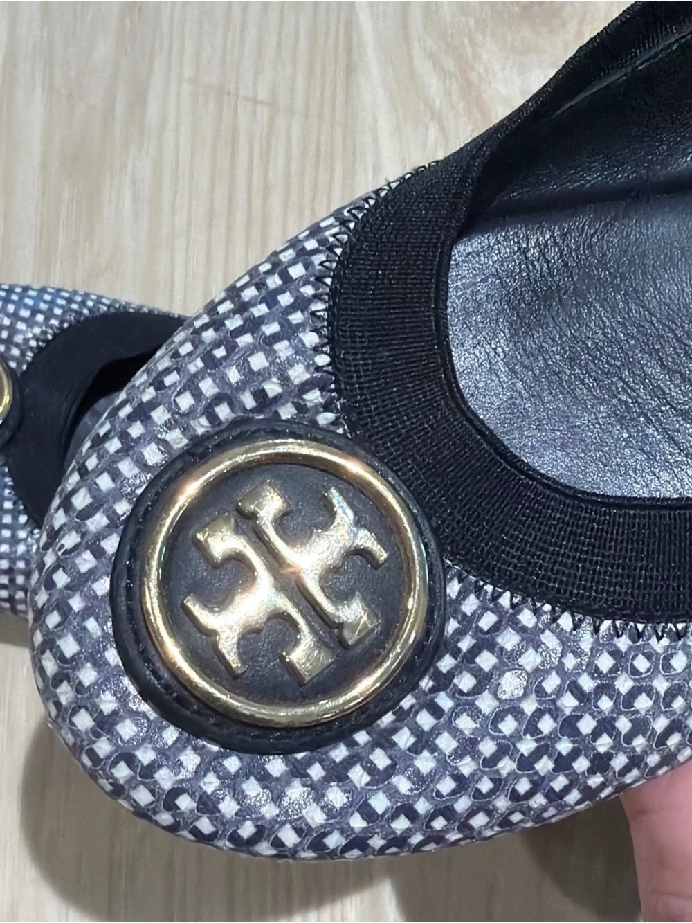 Tory Burch Caroline Flats In Tidal Grid Size 8M Good Condition No Box